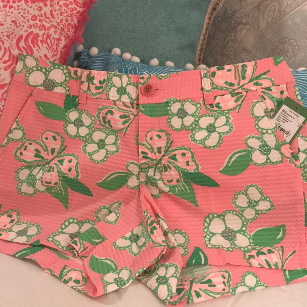NWT. Lilly Pulitzer Shorts size 10